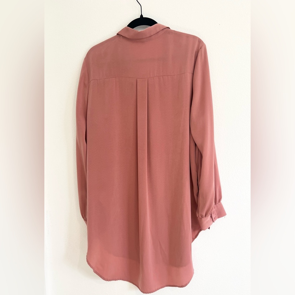 Express Pleated Shoulder Tunic In Withered Rose View 3